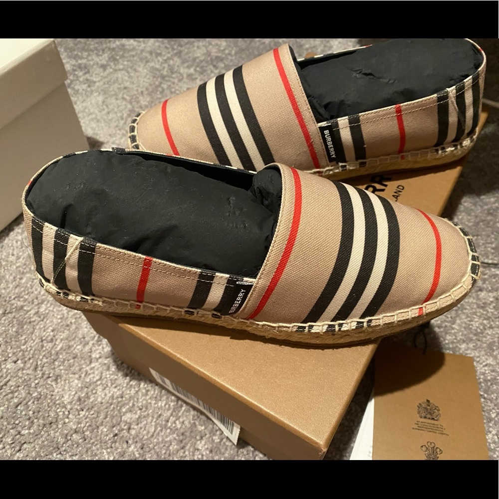 Authentic Burberry espadrilles